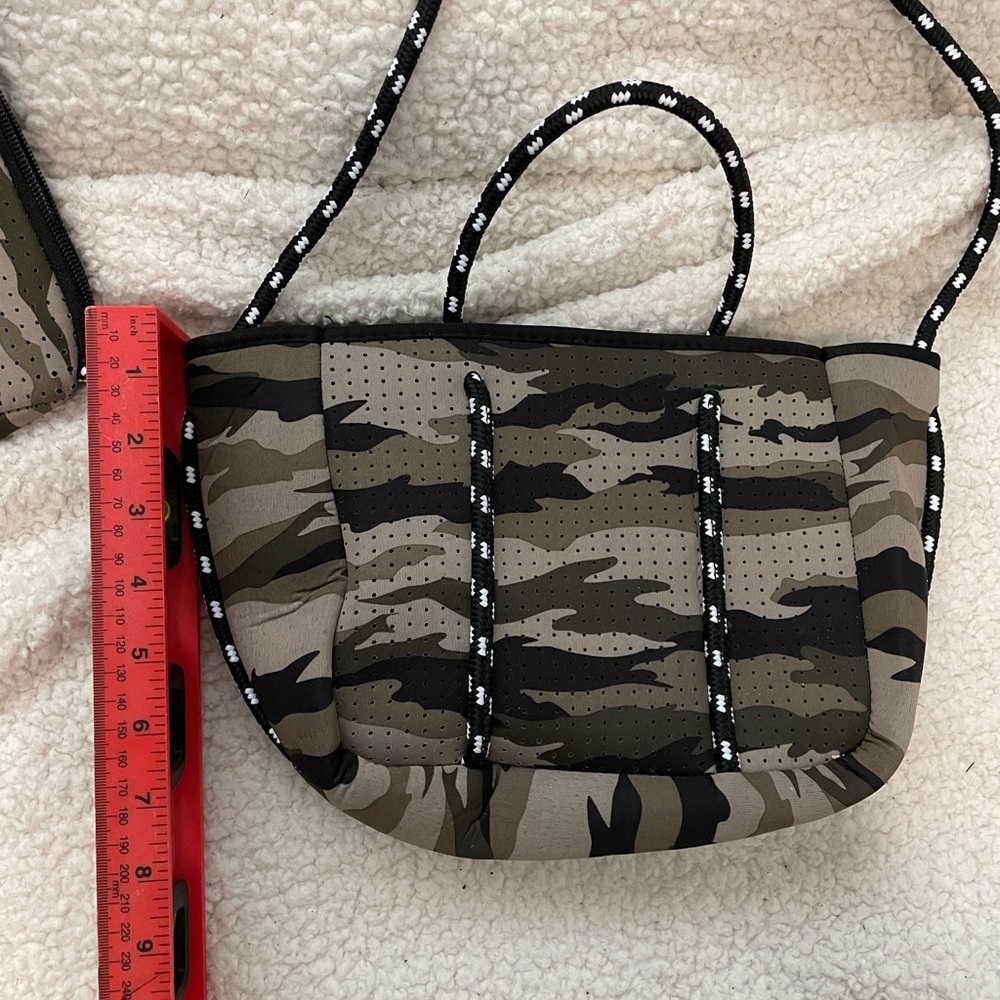 Popup Brands crossbody mini tote